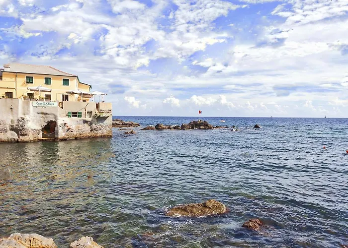 Aurora 20 A Boccadasse By Wonderful Italy