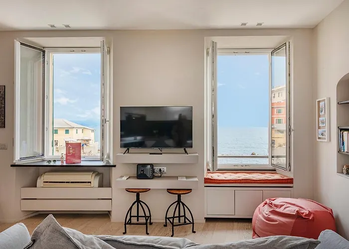 Aurora 20 A Boccadasse By Wonderful Italy * 热那亚